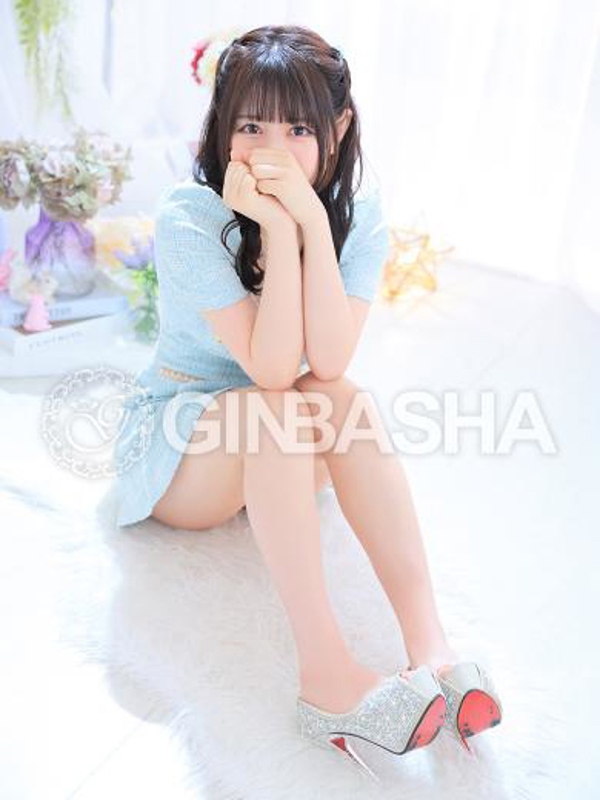 愛瀬スズ