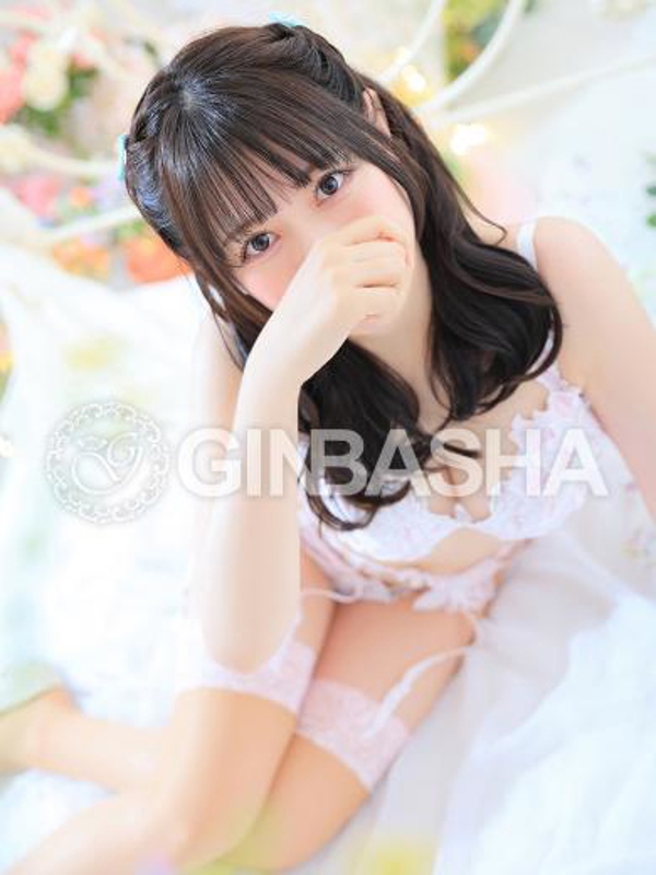 愛瀬スズ