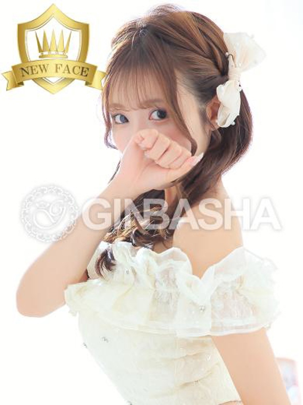 小川クルミ