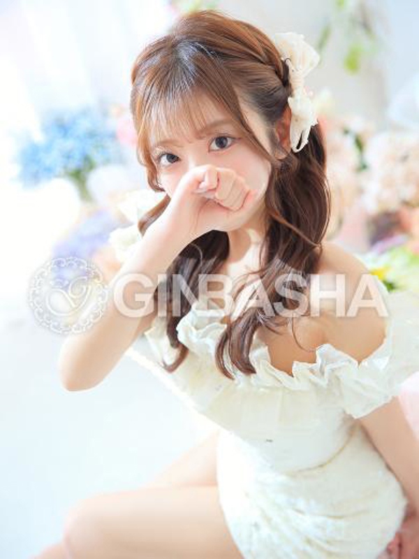 小川クルミ
